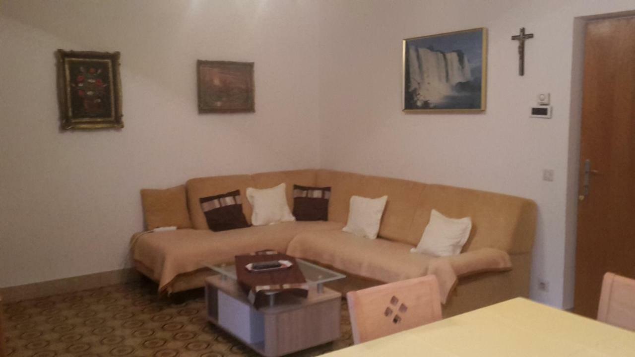 As Brela Hotel Luaran gambar