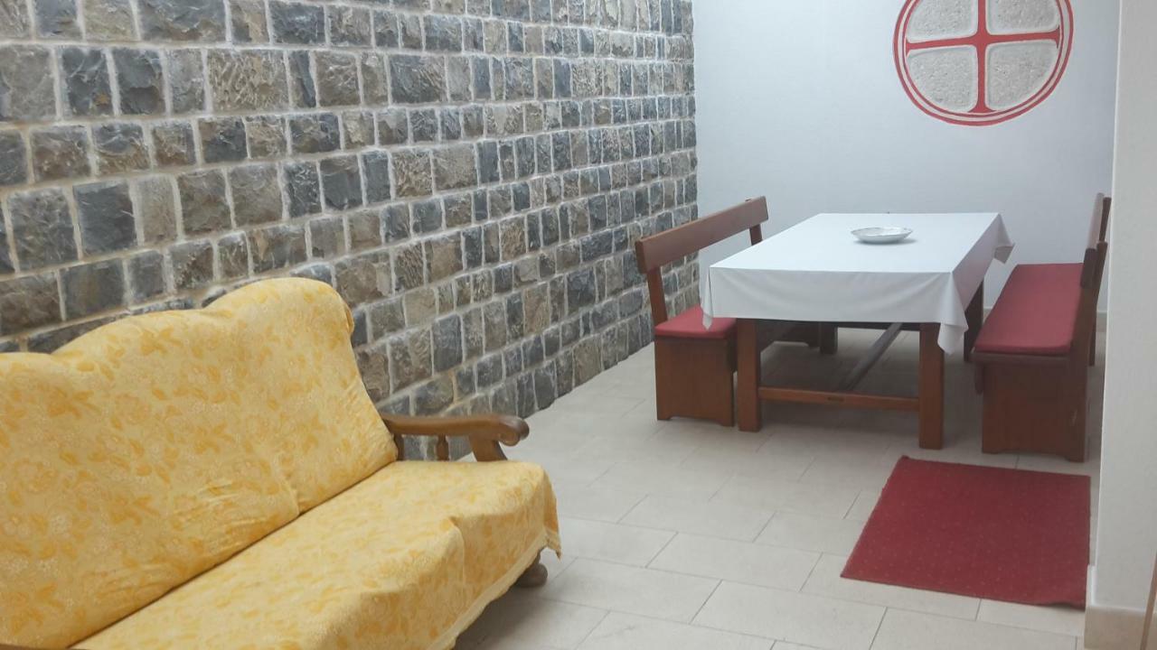 As Brela Hotel Luaran gambar