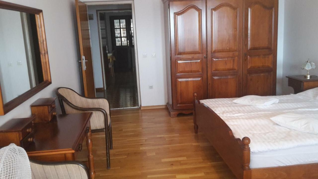 As Brela Hotel Luaran gambar