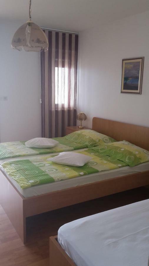 As Brela Hotel Luaran gambar